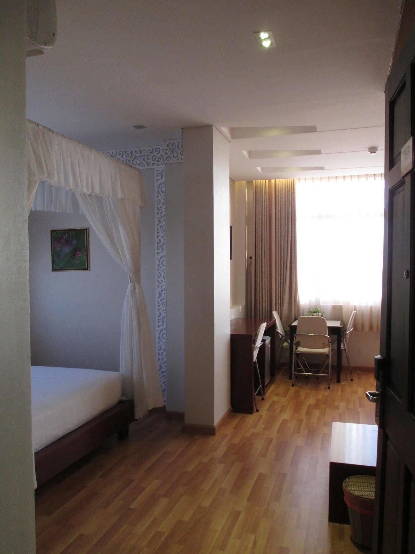 Anh Dao Mekong Hotel Can Tho Buitenkant foto